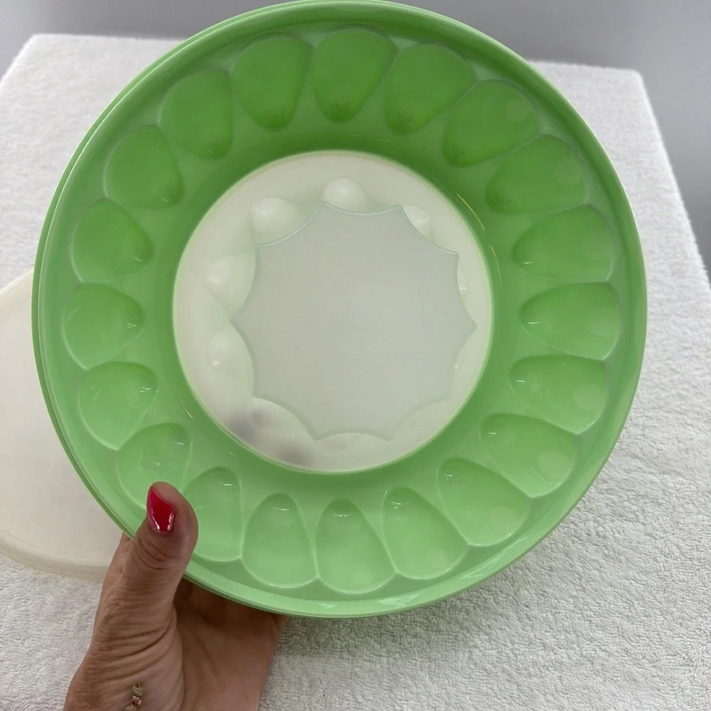 Tupperware USA VINTAGE 3 pc Mint Green Jello Mold COMPLETE SET Ice Ring Jadeite